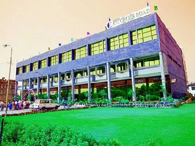 Kc Cross Road Hotel Panchkula Luaran gambar